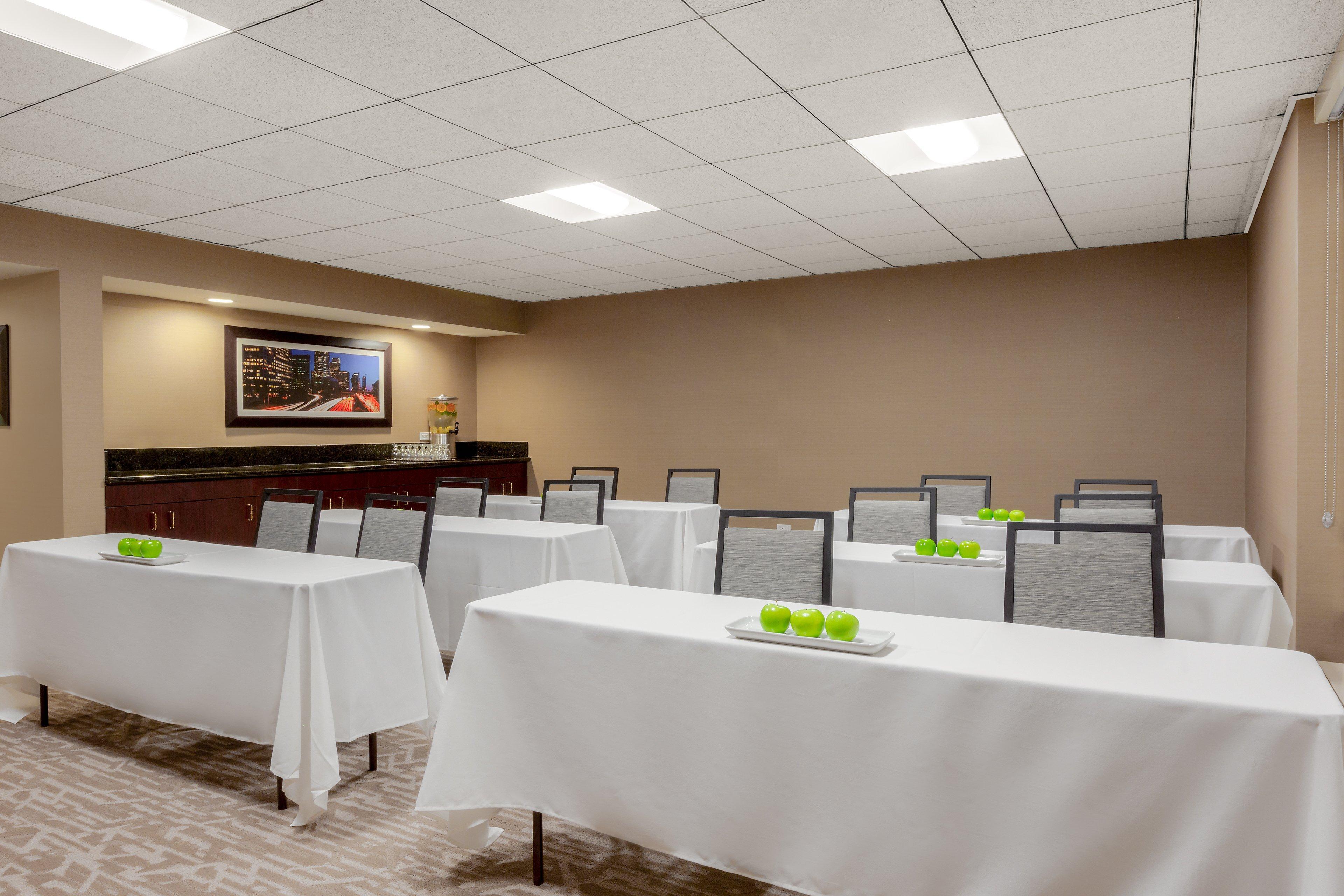 Holiday Inn La Mirada Buena Park By Ihg Extérieur photo