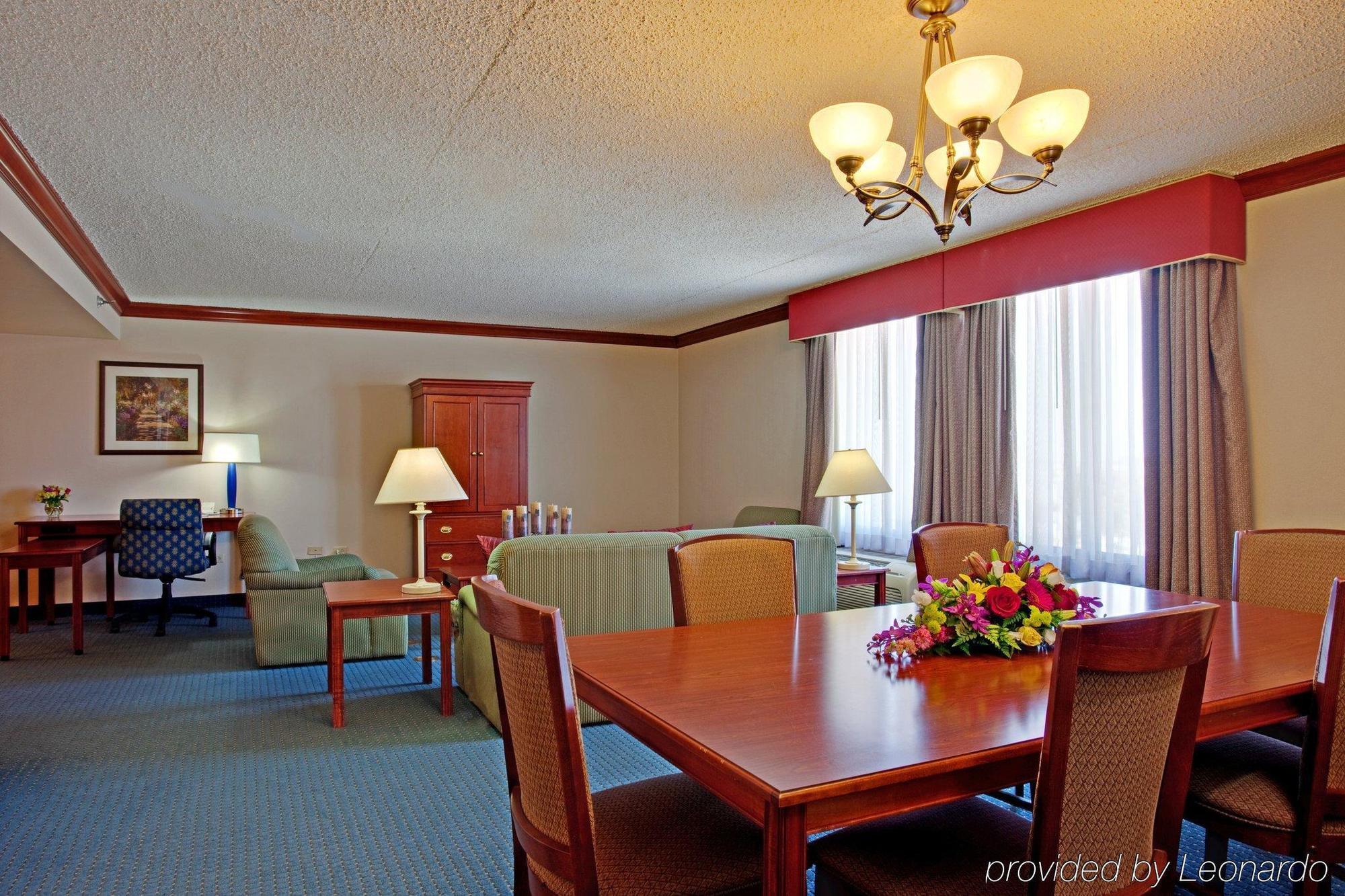 Holiday Inn La Mirada Buena Park By Ihg Chambre photo